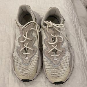 Adidas ozweego shoes